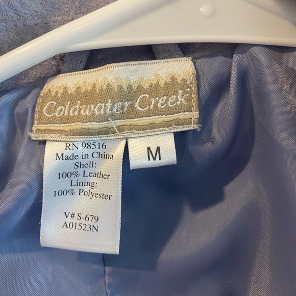 Lilac Leather Jacket. SIZE M - Picture 2 of 2